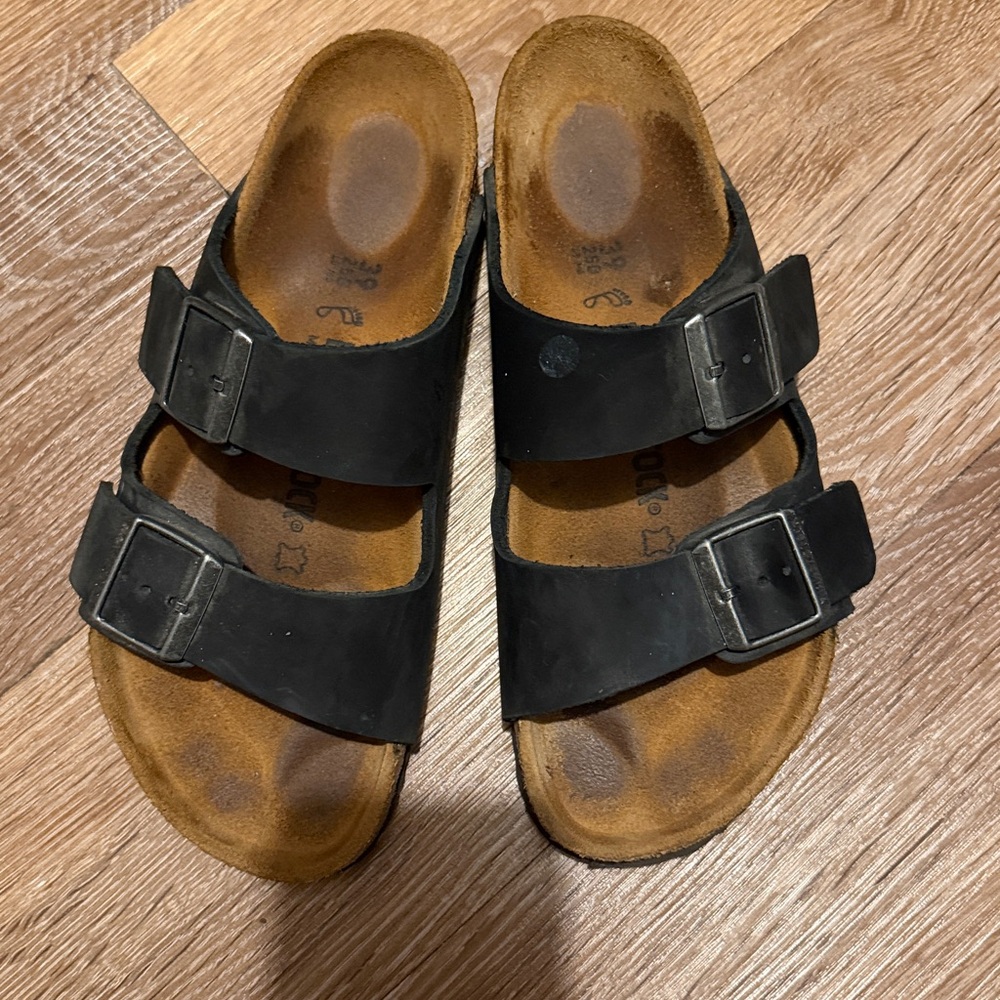 Black Birkenstock Arizona Slide Sandal